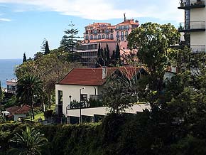 Reids Hotel
