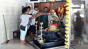 Tempel